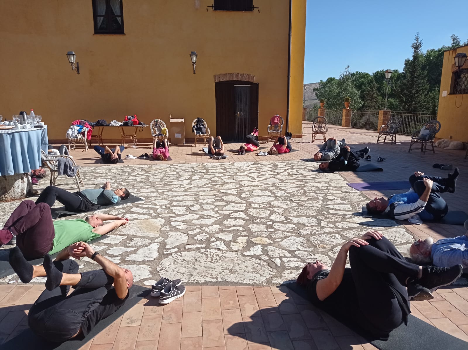"Spremiamoci bene, fino all'ultima risata!"